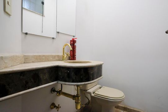 Lavabo de casa à venda com 3 quartos, 325m² em Vila Mariza, São Bernardo do Campo