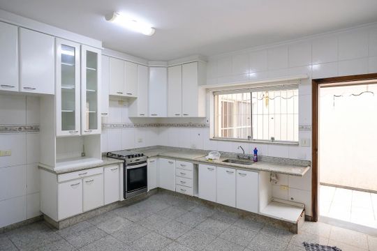 Cozinha de casa à venda com 3 quartos, 325m² em Vila Mariza, São Bernardo do Campo