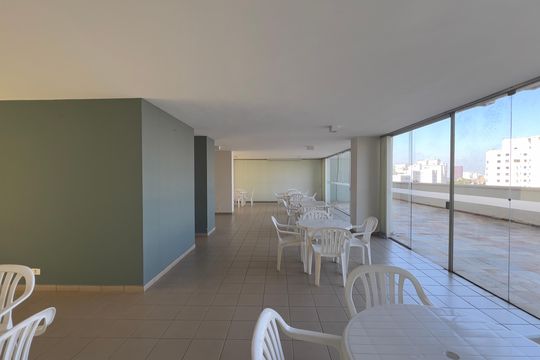 Área comum de apartamento para alugar com 3 quartos, 127m² em Sumarezinho, São Paulo