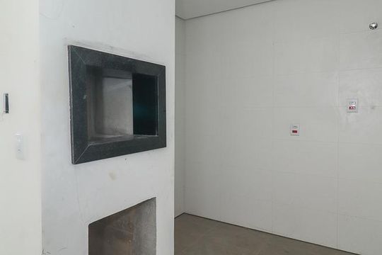 Cozinha de apartamento à venda com 2 quartos, 74m² em Três Figueiras, Porto Alegre