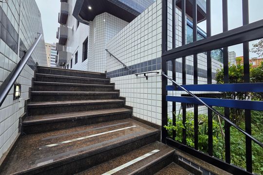 Área comum de apartamento para alugar com 2 quartos, 70m² em Vila Tupi, Praia Grande