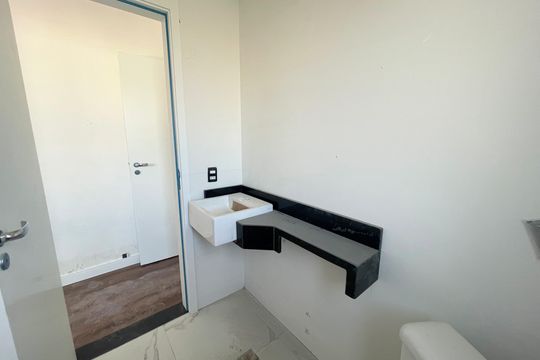 Banheiro da Suíte de apartamento à venda com 2 quartos, 58m² em Nova Suíça, Belo Horizonte