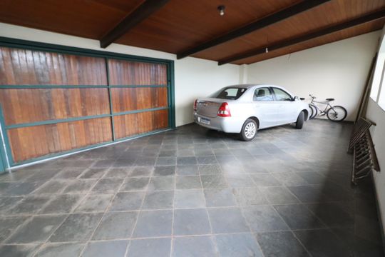 Garagem de casa de condomínio à venda com 6 quartos, 380m² em Adalgisa, Osasco
