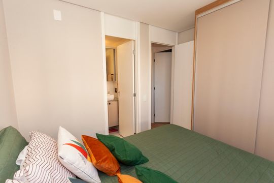 Quarto 1 de apartamento à venda com 3 quartos, 63m² em Vila Constanca, São Paulo