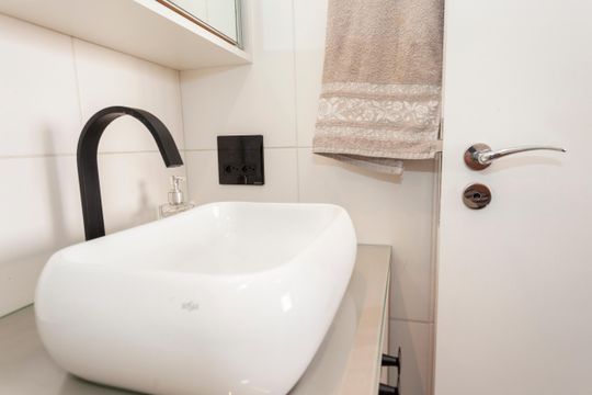 Banheiro da Suíte de apartamento à venda com 3 quartos, 63m² em Vila Constanca, São Paulo