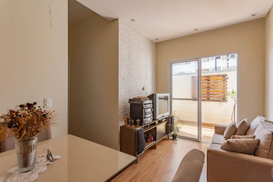 Sala de apartamento à venda com 2 quartos, 67m² em Parque Fongaro, São Paulo