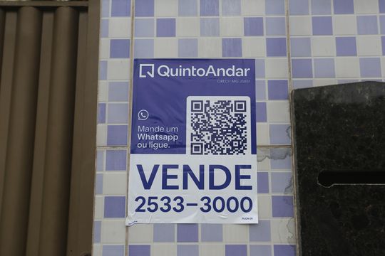Placa de casa para alugar com 5 quartos, 384m² em Santa Lúcia, Belo Horizonte