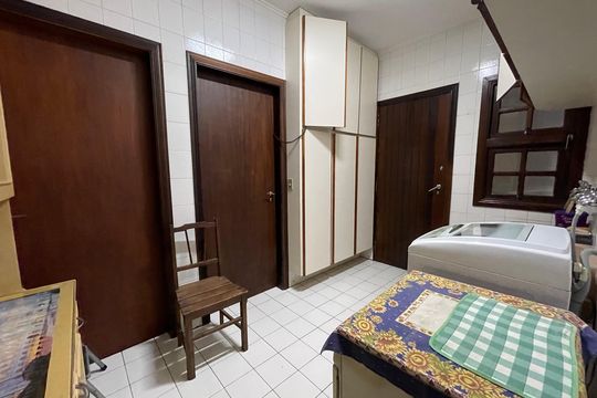 Área de Serviço de casa à venda com 3 quartos, 410m² em Cidade São Francisco, São Paulo