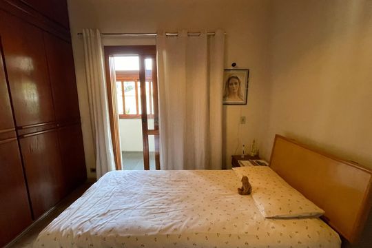 Quarto 1 de casa à venda com 3 quartos, 410m² em Cidade São Francisco, São Paulo