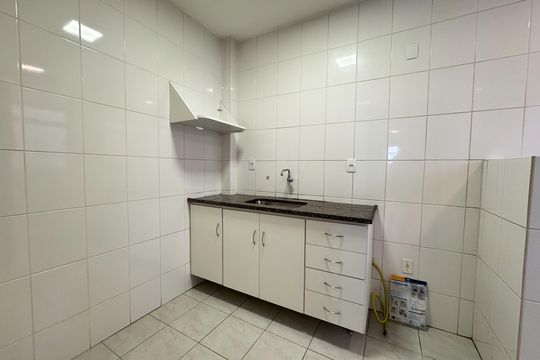 Cozinha de apartamento à venda com 3 quartos, 62m² em Santa Monica, Belo Horizonte