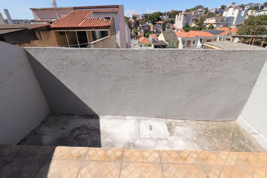 Quintal de casa à venda com 3 quartos, 147m² em Vila Camilópolis, Santo André