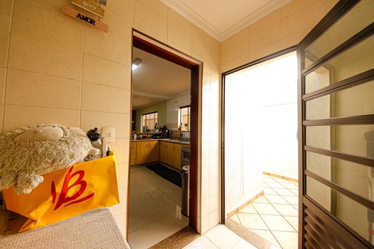 Área de Serviço de casa à venda com 4 quartos, 320m² em Vila Alpina, São Paulo