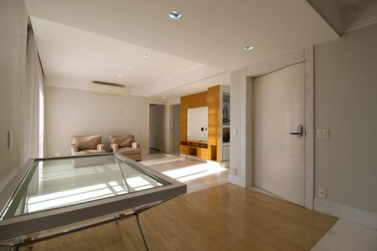 Sala de apartamento à venda com 3 quartos, 234m² em Itaim Bibi, São Paulo
