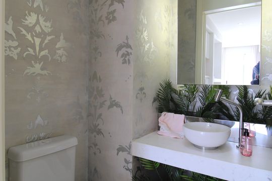 Lavabo de apartamento à venda com 3 quartos, 234m² em Itaim Bibi, São Paulo