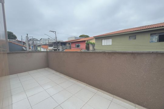 Quintal de kitnet/studio para alugar com 1 quarto, 31m² em Vila Nossa Senhora de Fatima, Guarulhos