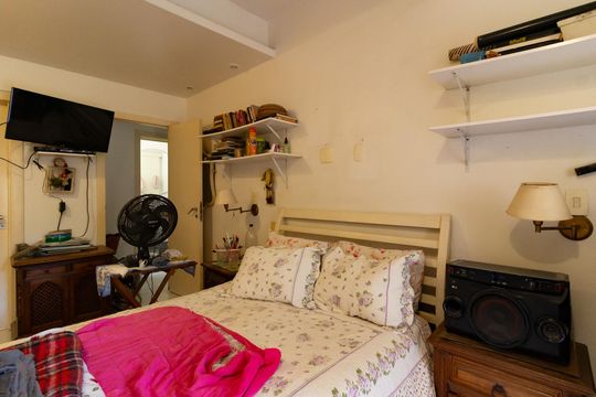 Suíte de apartamento à venda com 3 quartos, 200m² em Botafogo, Rio de Janeiro