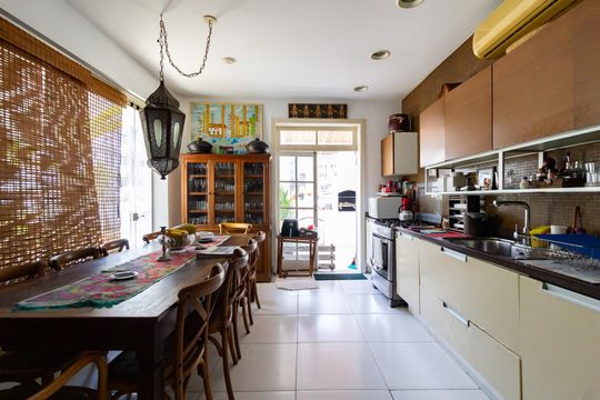 Cozinha de apartamento à venda com 3 quartos, 200m² em Botafogo, Rio de Janeiro