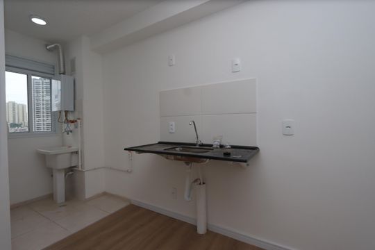 Cozinha de apartamento para alugar com 2 quartos, 38m² em Parque da Vila Prudente, São Paulo