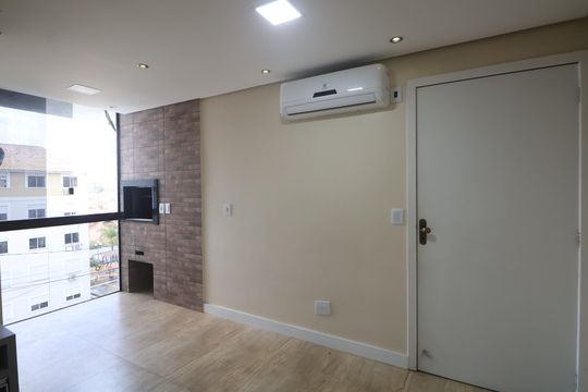 Sala de apartamento para alugar com 3 quartos, 62m² em Igara, Canoas