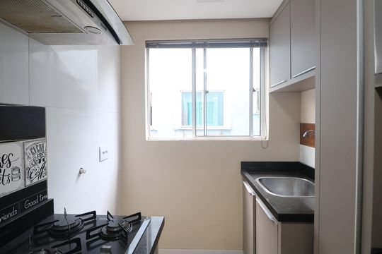 Cozinha e Área de Serviço de apartamento para alugar com 3 quartos, 62m² em Igara, Canoas