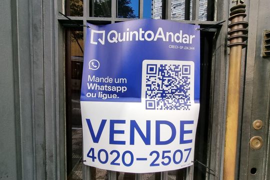 Placa de kitnet/studio para alugar com 1 quarto, 33m² em Centro Histórico de São Paulo, São Paulo