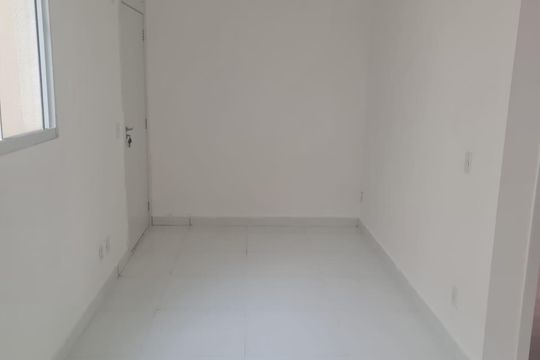 Sala de apartamento para alugar com 2 quartos, 42m² em Rubem Berta, Porto Alegre