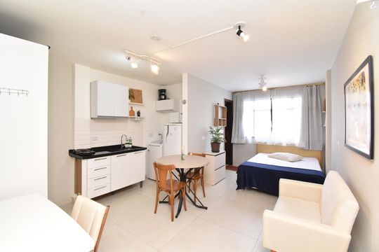 Apartamento para alugar com 1 quarto, 25m² em Centro, Curitiba