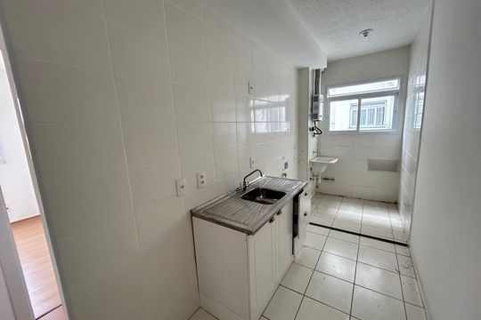 Cozinha de apartamento para alugar com 2 quartos, 44m² em Piedade, Rio de Janeiro