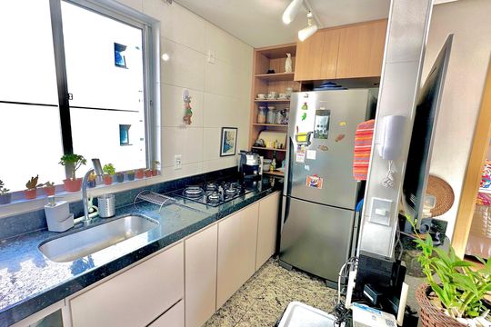 Cozinha de apartamento à venda com 2 quartos, 80m² em Santa Efigênia, Belo Horizonte