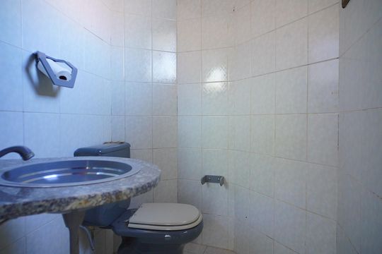Lavabo de casa para alugar com 3 quartos, 380m² em Sarandi, Porto Alegre