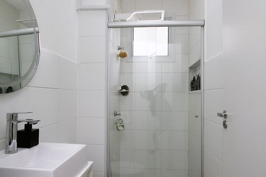 Banheiro Social de apartamento para alugar com 2 quartos, 47m² em Palmeiras, Belo Horizonte