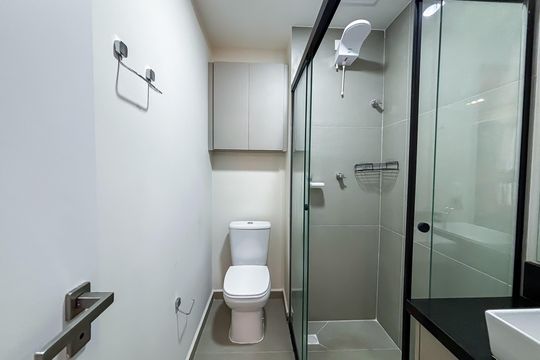 Banheiro de apartamento para alugar com 1 quarto, 35m² em Sumarezinho, São Paulo