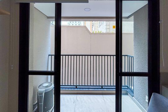 Varanda do Studio de apartamento para alugar com 1 quarto, 35m² em Sumarezinho, São Paulo