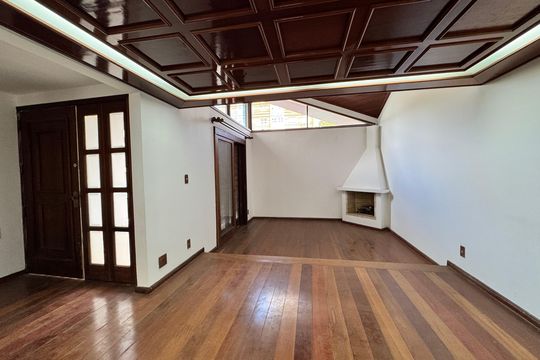 Sala de casa para alugar com 4 quartos, 320m² em Centro, São Leopoldo