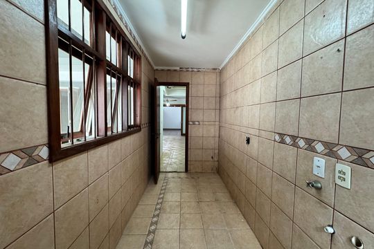 Área de Serviço de casa para alugar com 4 quartos, 320m² em Centro, São Leopoldo