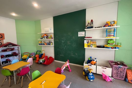 Área comum - Brinquedoteca de apartamento para alugar com 2 quartos, 64m² em Marapé, Santos
