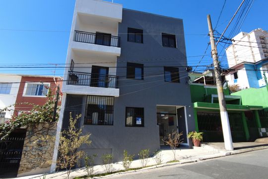 Fachada de apartamento para alugar com 1 quarto, 28m² em Vila Gumercindo, São Paulo