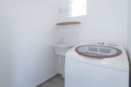 Lavanderia de apartamento para alugar com 1 quarto, 28m² em Vila Gumercindo, São Paulo