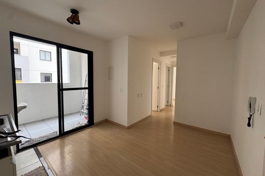 Apartamento à venda com 3 quartos, 49m² em Veloso, Osasco