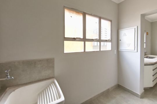 Área de Serviço de apartamento à venda com 2 quartos, 100m² em Centro, Campinas