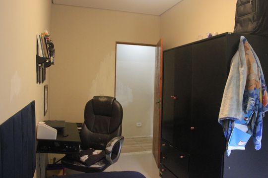 Quarto 1 de casa para alugar com 4 quartos, 167m² em Jardim Flor da Montanha, Guarulhos