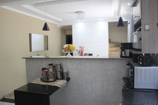 Cozinha de casa para alugar com 4 quartos, 167m² em Jardim Flor da Montanha, Guarulhos