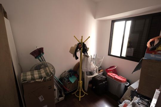 Quarto de Serviço de apartamento à venda com 4 quartos, 190m² em Vila Bastos, Santo André