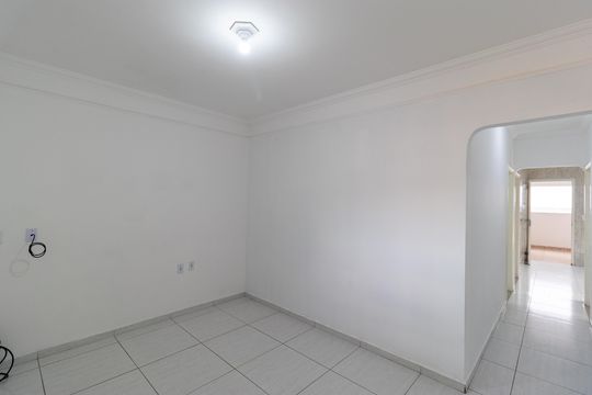 Sala de casa para alugar com 3 quartos, 124m² em Jardim Santa Lúcia, Campinas