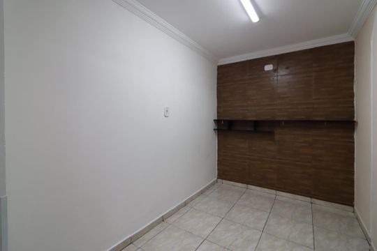 Casa 1 - Sala de casa à venda com 8 quartos, 298m² em Jardim Ipanema(zona Leste), São Paulo