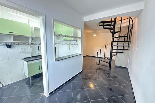 Sala de apartamento para alugar com 1 quarto, 45m² em Centro, São Vicente
