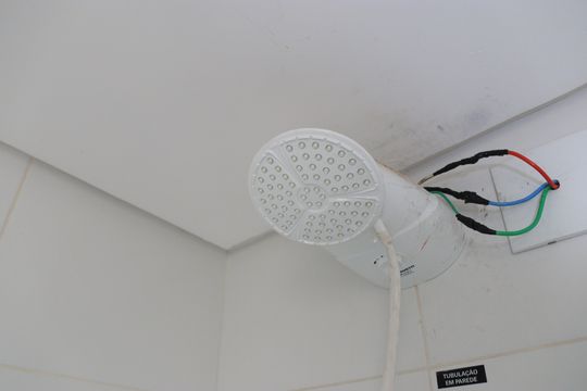 Banheiro da Suíte de apartamento à venda com 2 quartos, 60m² em Ipiranga, Goiânia