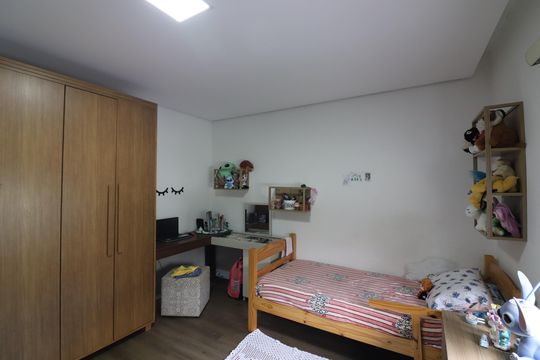 Suíte 2 de casa à venda com 3 quartos, 430m² em Vila Mariza, São Bernardo do Campo