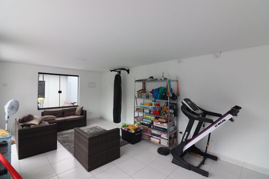 Brinquedoteca e Academia  de casa à venda com 3 quartos, 430m² em Vila Mariza, São Bernardo do Campo
