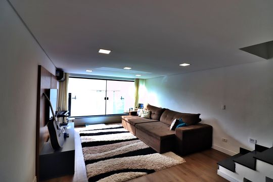 Casa à venda com 3 quartos, 430m² em Vila Mariza, São Bernardo do Campo